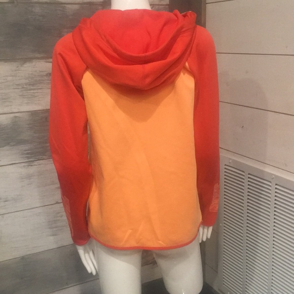 Nike hooded jacket with pockets and thumb holes. - Picture 2 of 6